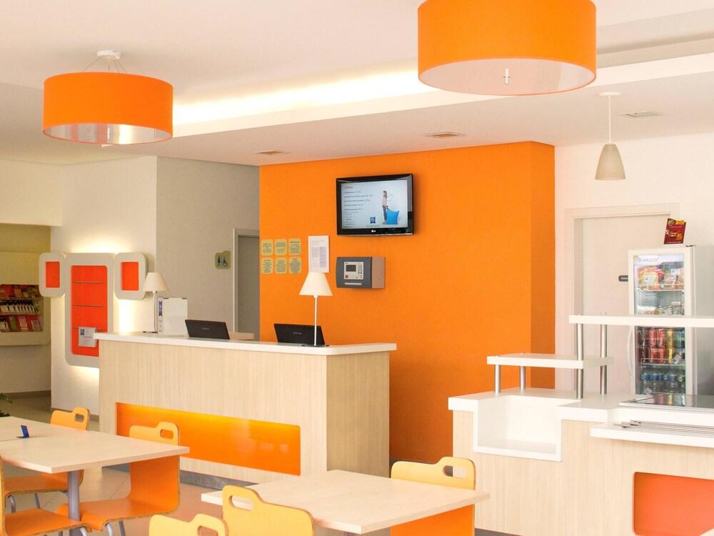 Ibis Budget Пирасикаба Екстериор снимка